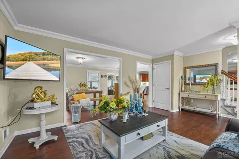 14 Baxter Rd, Edison, NJ 08817 photo 4