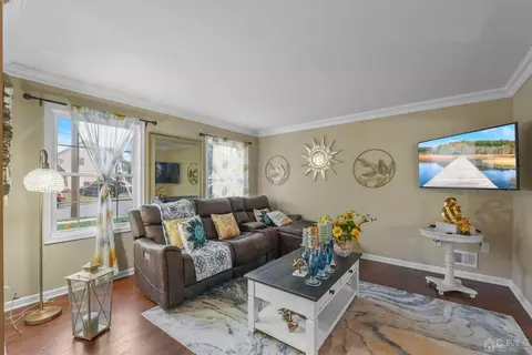14 Baxter Rd, Edison, NJ 08817 photo 5