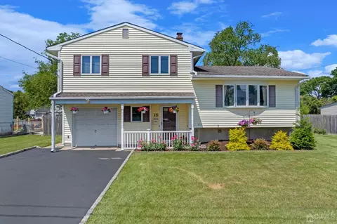 15 Brian Rd, Edison, NJ 08817 photo 1