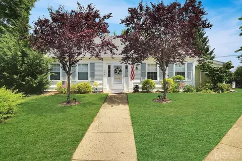 138 Plymouth Ln # -A, Monroe, NJ 08831