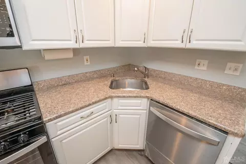 48 Markham Rd, Edison, NJ 08817 photo 10