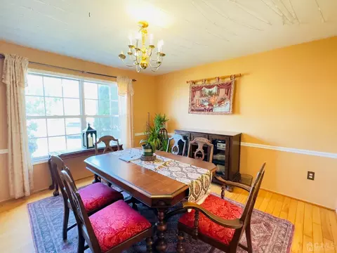38 Ned Ct, Sewaren, NJ 07077 photo 7