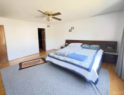 38 Ned Ct, Sewaren, NJ 07077 photo 10