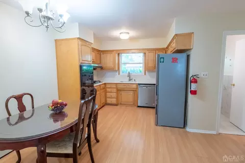 37 Marlin Ave E, Edison, NJ 08820 photo 32