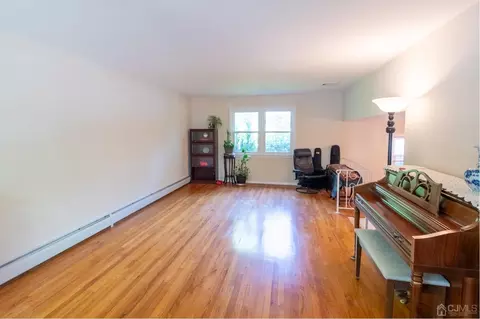 37 Marlin Ave E, Edison, NJ 08820 photo 14