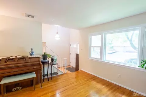 37 Marlin Ave E, Edison, NJ 08820 photo 11