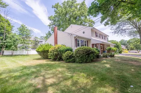 37 Marlin Ave E, Edison, NJ 08820 photo 4