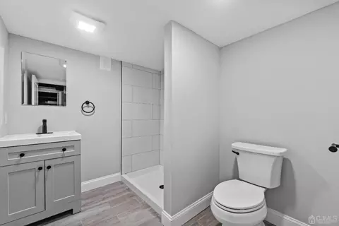 413 Fairview Ave, Middlesex, NJ 08846 photo 19