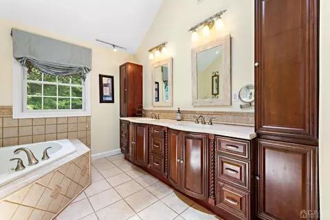 7 David Dr, Old Bridge, NJ 08857 photo 27
