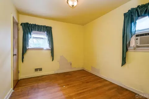2 Leland Rd, Edison, NJ 08817 photo 13