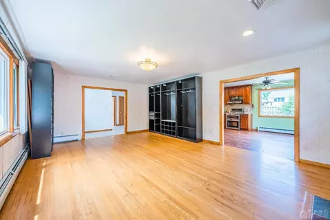 49 Cherry St, Edison, NJ 08817 photo 20