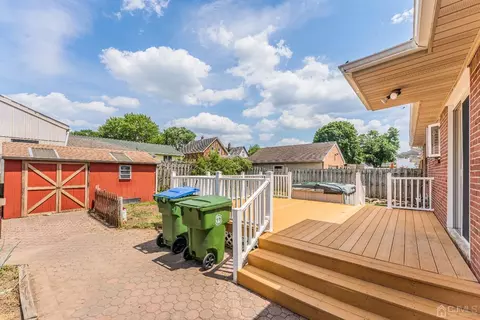 49 Cherry St, Edison, NJ 08817 photo 3