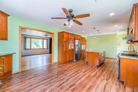 49 Cherry St, Edison, NJ 08817 photo 8