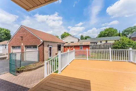 49 Cherry St, Edison, NJ 08817 photo 2