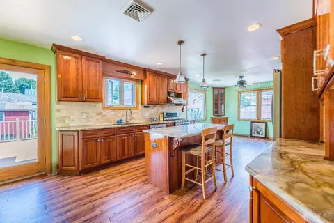 49 Cherry St, Edison, NJ 08817 photo 6