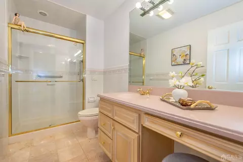 11 Juniper Ct, Edison, NJ 08820 photo 23