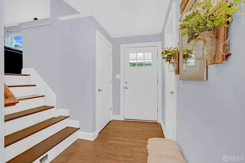 2 Hazel Ave, Edison, NJ 08820 photo 4