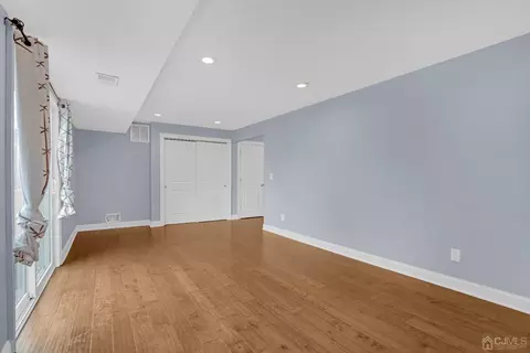 2 Hazel Ave, Edison, NJ 08820 photo 7