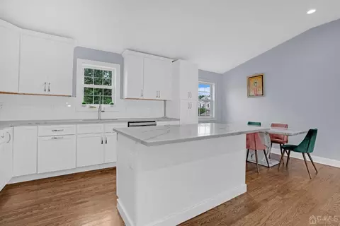 2 Hazel Ave, Edison, NJ 08820 photo 13
