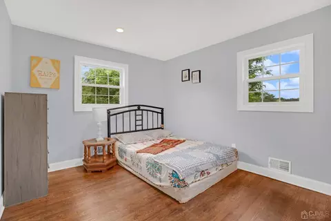 2 Hazel Ave, Edison, NJ 08820 photo 21