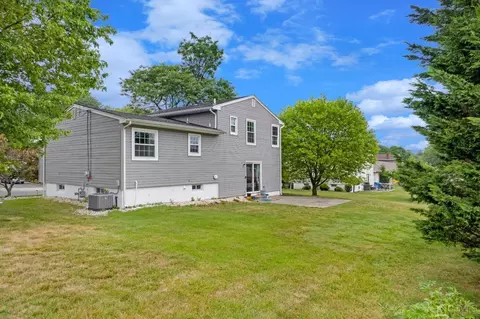 2 Hazel Ave, Edison, NJ 08820 photo 29