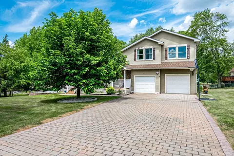 25 Stephenville Pkwy, Edison, NJ 08820 photo 1