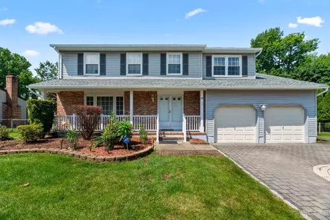 16 Sinclair Rd, Edison, NJ 08820 photo 1