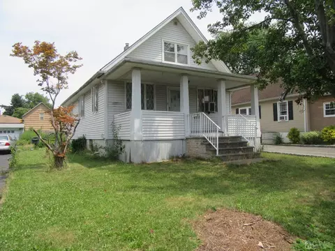 68 Ferry St, Sewaren, NJ 07077 photo 1