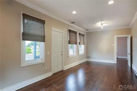 463 Union Ave, Middlesex, NJ 08846 photo 12