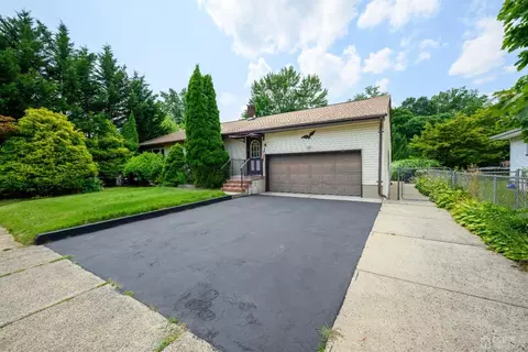 8 Lambert Ave, Edison, NJ 08817 photo 2