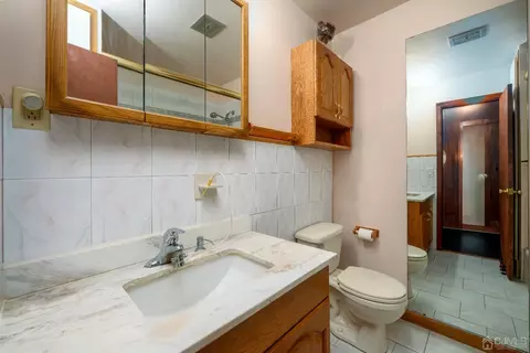 8 Lambert Ave, Edison, NJ 08817 photo 13