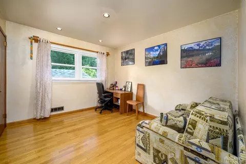 8 Lambert Ave, Edison, NJ 08817 photo 12