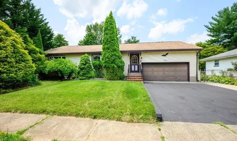 8 Lambert Ave, Edison, NJ 08817 photo 1