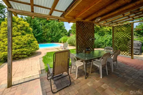 8 Lambert Ave, Edison, NJ 08817 photo 27