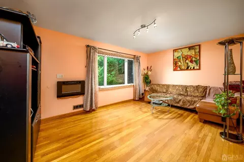 8 Lambert Ave, Edison, NJ 08817 photo 7