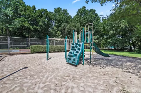 133 Redpine Loop Loop, Old Bridge, NJ 08857 photo 23