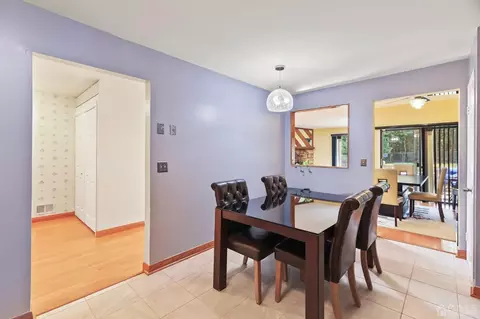 133 Redpine Loop Loop, Old Bridge, NJ 08857 photo 5