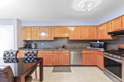133 Redpine Loop Loop, Old Bridge, NJ 08857 photo 6