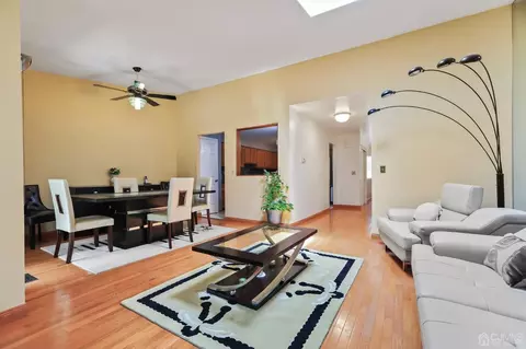 133 Redpine Loop Loop, Old Bridge, NJ 08857 photo 12