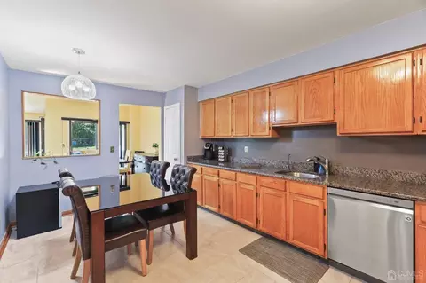 133 Redpine Loop Loop, Old Bridge, NJ 08857 photo 4