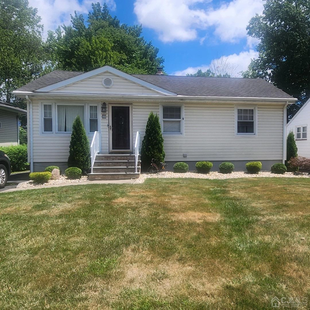 90 Edgewood Ave  