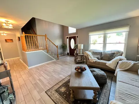 16 York Dr, Helmetta, NJ 08828 photo 5