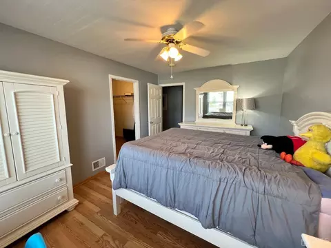16 York Dr, Helmetta, NJ 08828 photo 12