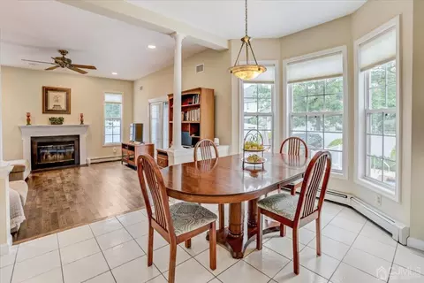 2 Lysbeth Ln, Matawan, NJ 07747 photo 20