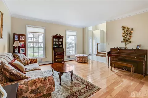 2 Lysbeth Ln, Matawan, NJ 07747 photo 12
