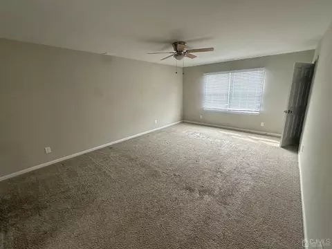 446 Old Post Rd, Edison, NJ 08817 photo 16
