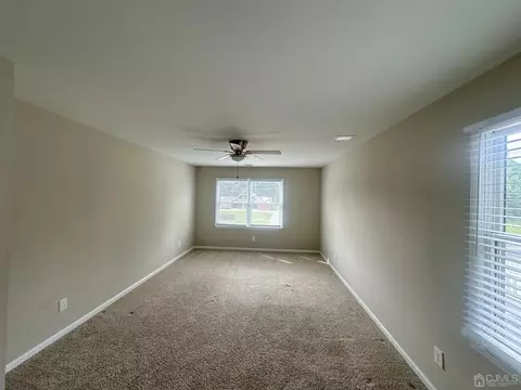 446 Old Post Rd, Edison, NJ 08817 photo 13