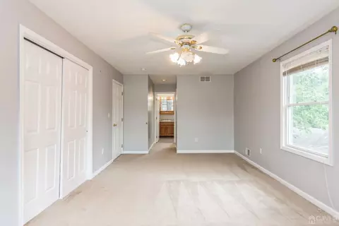 640 Bound Brook Rd, Middlesex, NJ 08846 photo 13