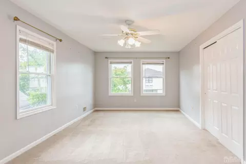640 Bound Brook Rd, Middlesex, NJ 08846 photo 12