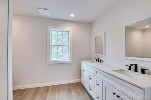 21 Brian Rd, Edison, NJ 08817 photo 28